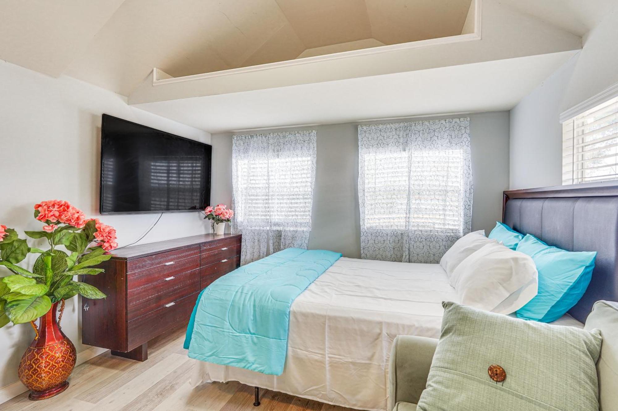 Lakefront Panama City Studio With Hot Tub Access 外观 照片
