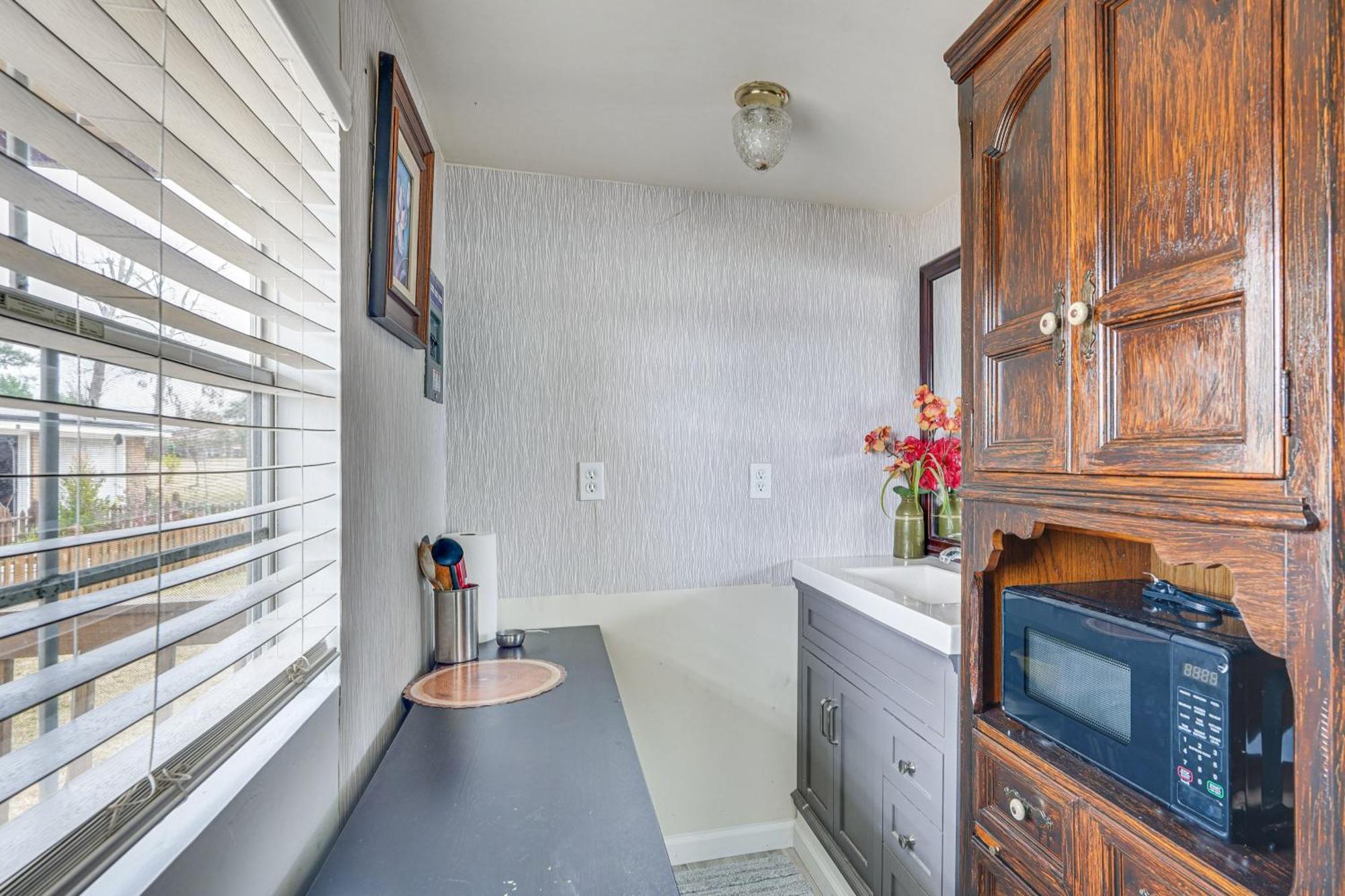 Lakefront Panama City Studio With Hot Tub Access 外观 照片